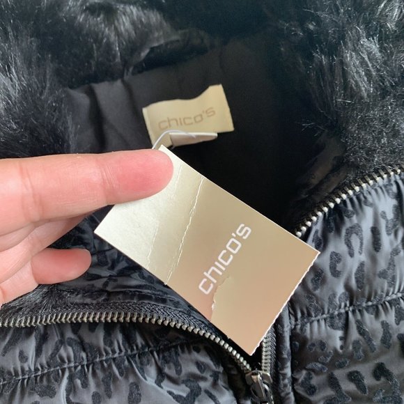 Chicos NWT Leopard Puffer Vest Faux Fur Neck Full Zip Velvet Print Size 1 Black - Picture 4 of 7